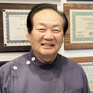 坪井 新一 院長